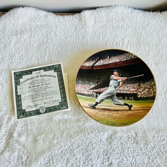 BRADFORD EXCHANGE Joe DiMaggio The Streak Collectors Plate Baseball MLB - Picture 4 of 6